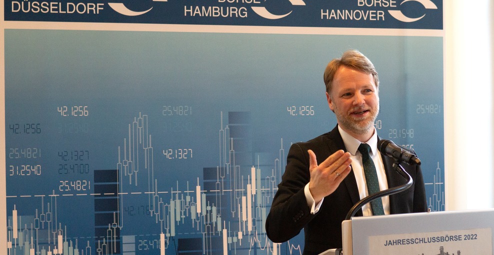 Minister Heere in der Niedersächsischen Börse zu Hannover