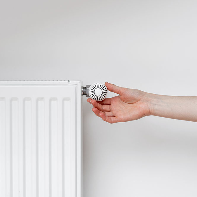 Hand an Heizungsthermostat